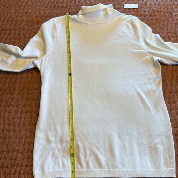 NWT Talbots turtleneck in ivory - Picture 7 of 10